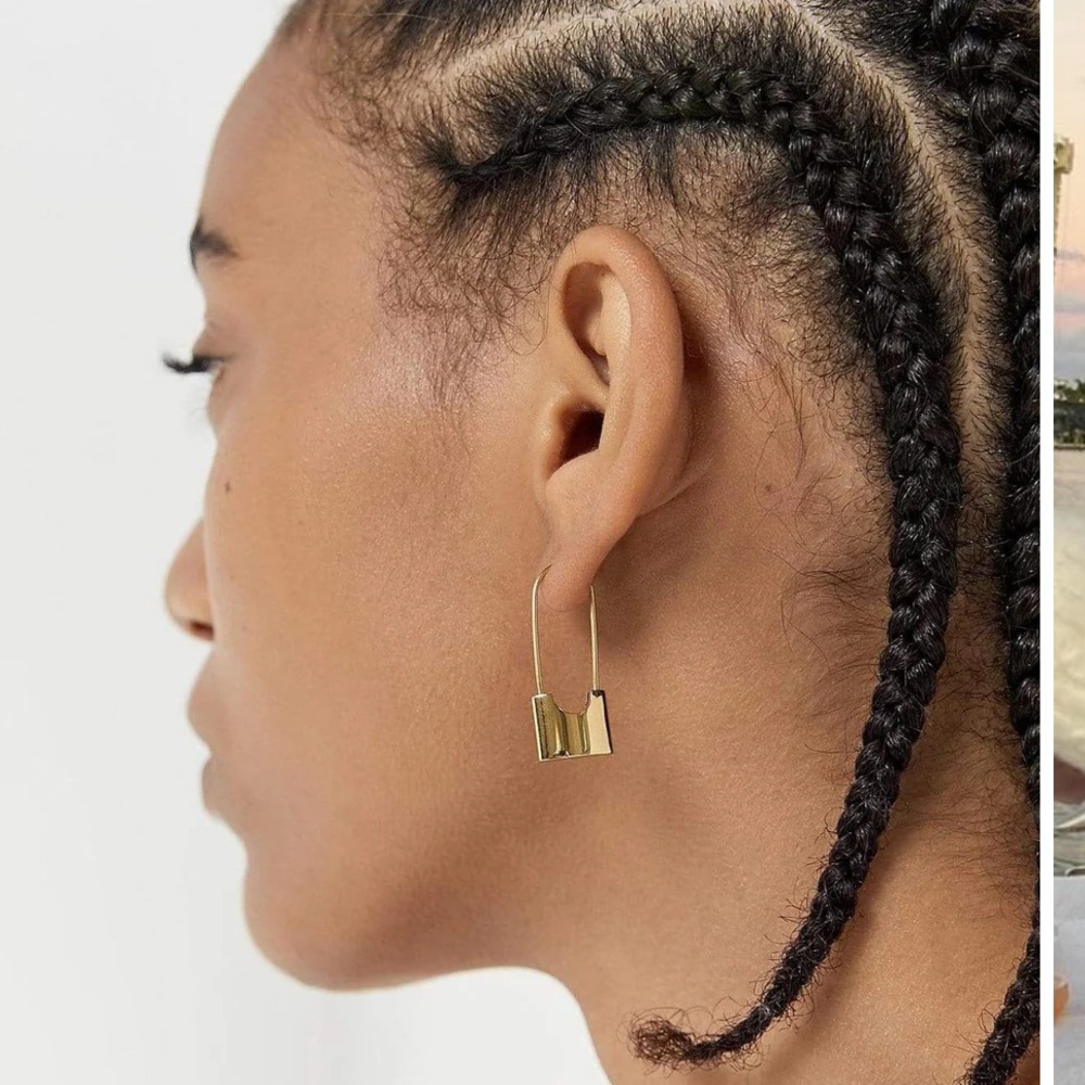 NWOT Ellie Vail Londyn Lock Earrings
